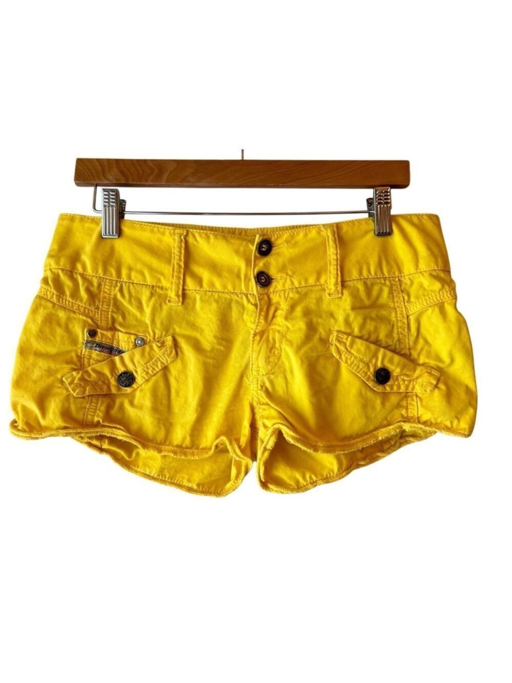 reposh! Diesel Industry Yellow Low Rise Micro Shorts Women’s Sz 8 Y2K